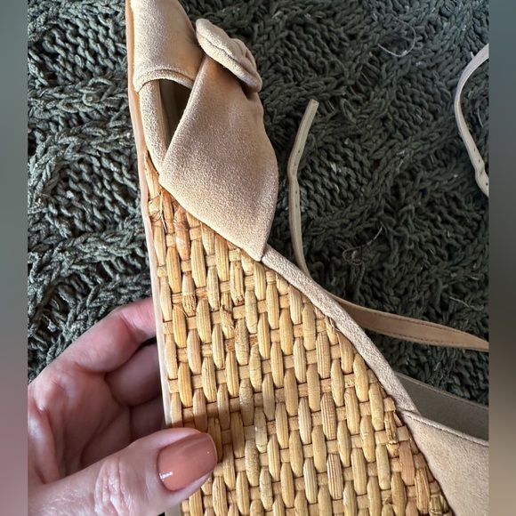 Jessica Simpson Suede Nude heels Size 9.5 - Picture 7 of 11